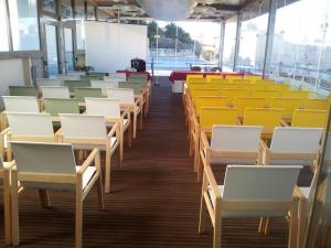 Terrasse-Regards-Cafe-conference